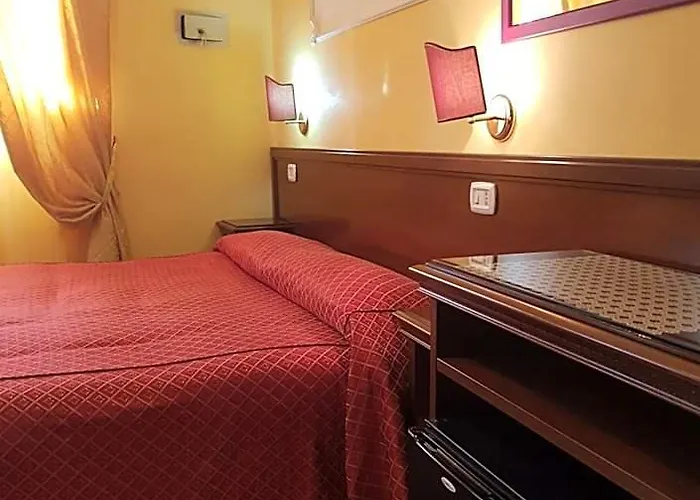Couette-café Rudy 4*